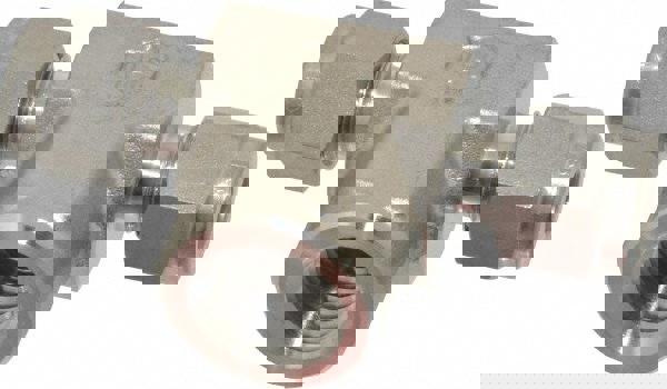 Compression Tube Female Branch Tee: 1/4